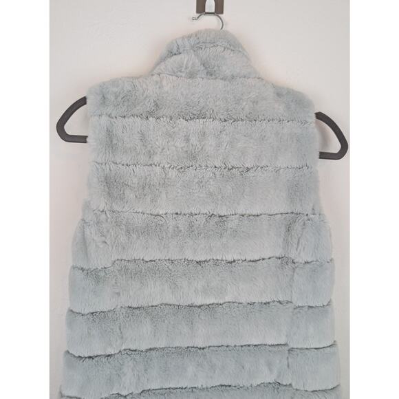 Dylan Vest Faux Fur Zipper Soft Furry Fall Winter Outdoor Silver Gray Size S - Picture 5 of 11
